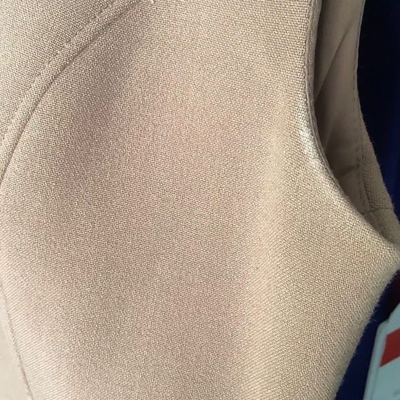 Jones NY Sleeveless Sheath Dress With Stretch Soft Camel Color Size 12 - Picture 10 of 10